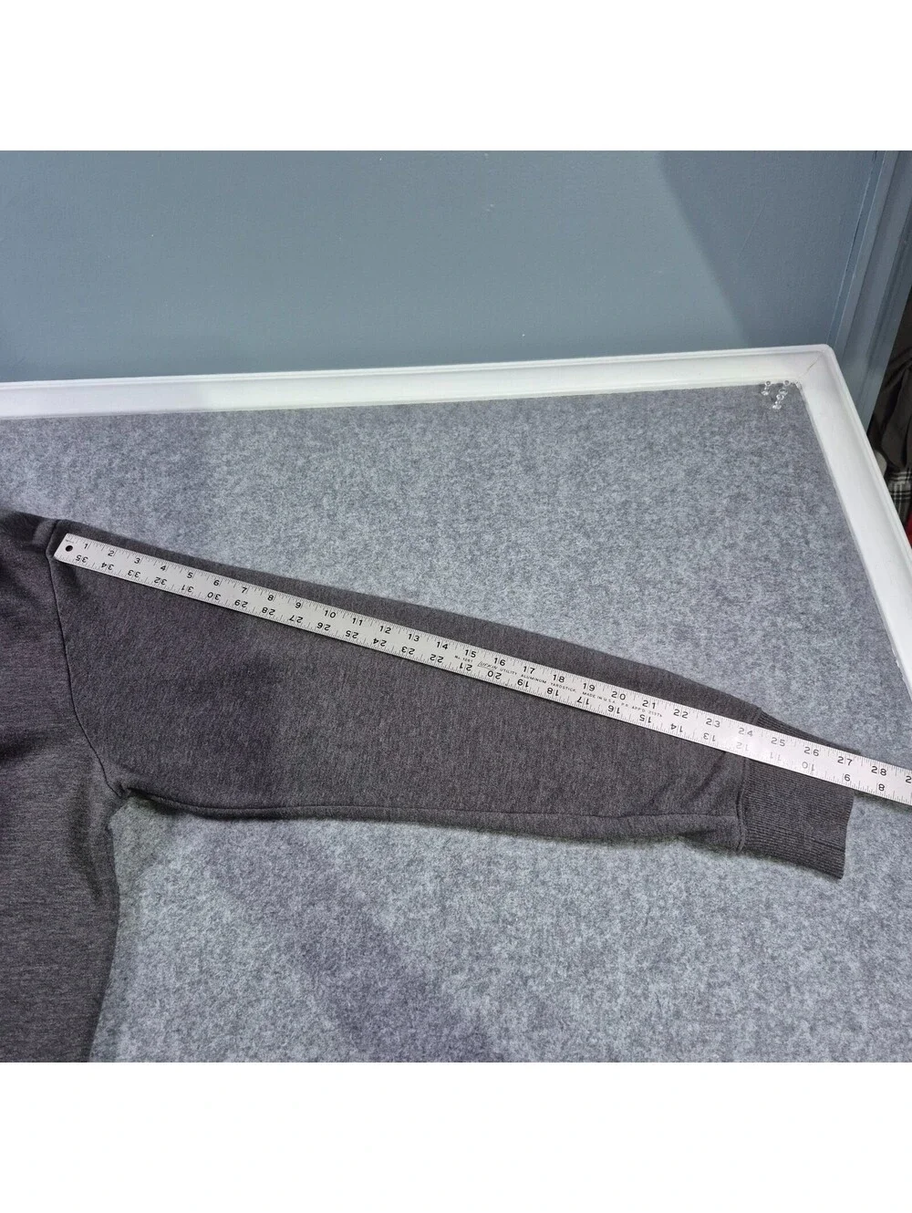 The North Face Men's XL Hoodie Gray 